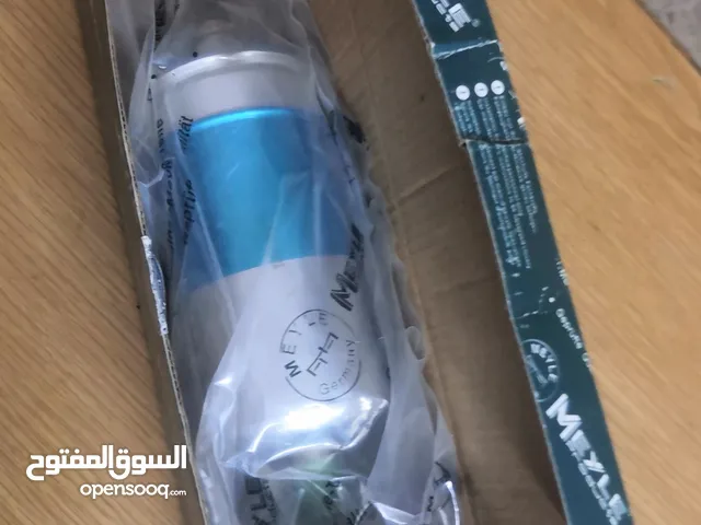 طرمبة بنزين مضخة بنزين لسيارات مرسيدس بنز المانية اصلية جديد بالكرتونة