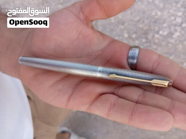 قلم باركر فضه وفي قطع ذهب