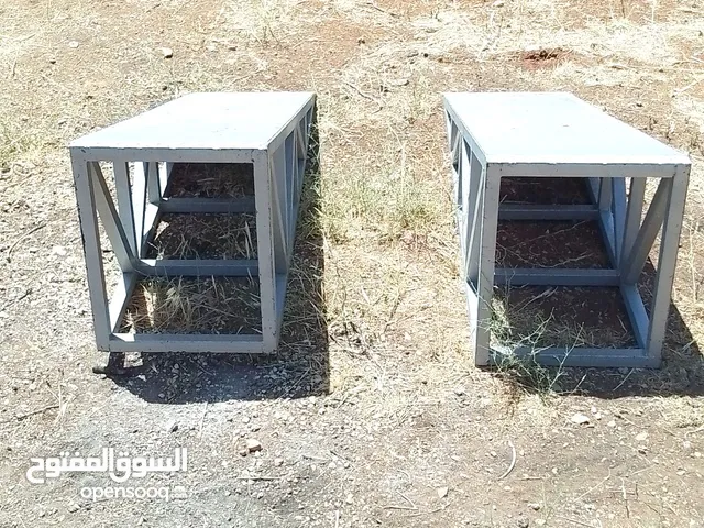 بيع حامله للسيارات وعرضها
