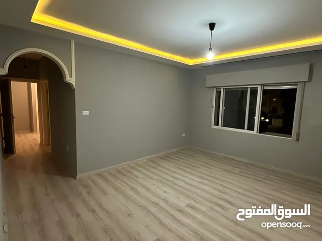عبدون ـ شقه فارغه فاخره للايجار ـ 110 متر
