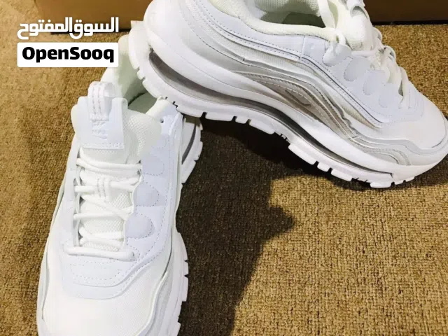 حذاء نايك اير ماكس فيتنامي