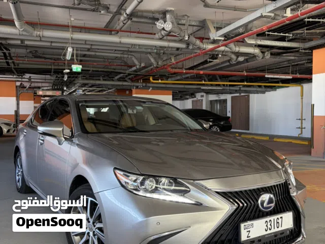 Lexus ES300h 2018 Korea very clean car