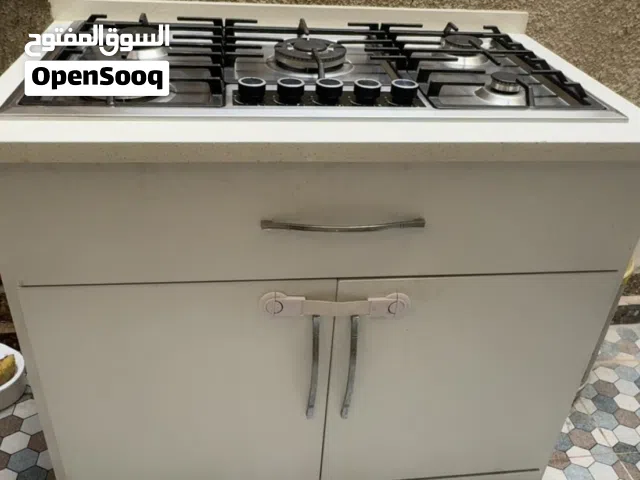 طباخ بلتن نوع DLS خمس عيون مع كاونتر اربع بيبان ومجر كبير وسطح كوارتز