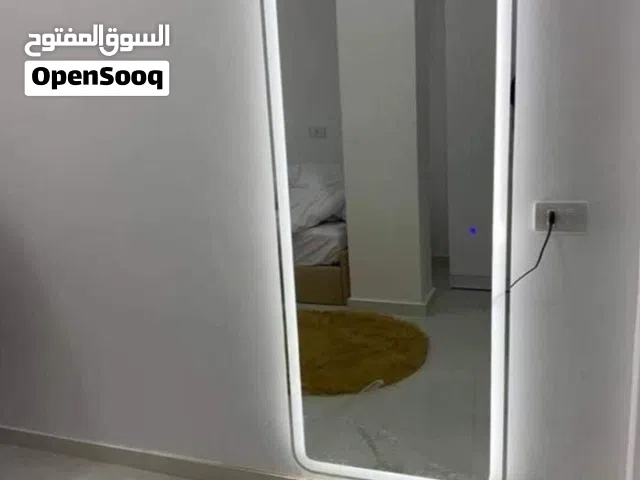 الترند بيبداء من هنا  احنا مش اقل سعر  احنا اعلي جودة  مرايا ليد فارمة بتتعلق مش شياكتك بس