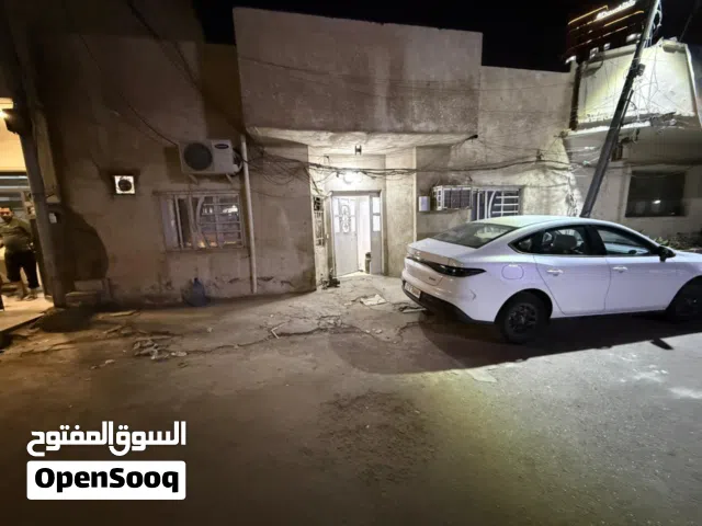 بيت بناء قديم ينباع علىفي منطقة الوشاش مقابل البيجية شكل قطعه أرض  كامل أو  تقطيع حسب الطلب