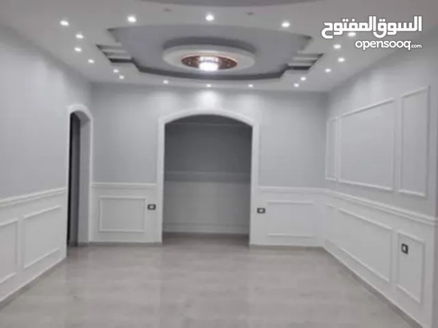 لأعمال كهرباء المنزل والبيوت وحل المشاكل  وتصليح الاعطال