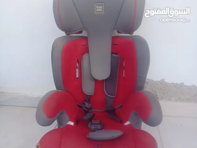 مقعد سياره للاطفال
