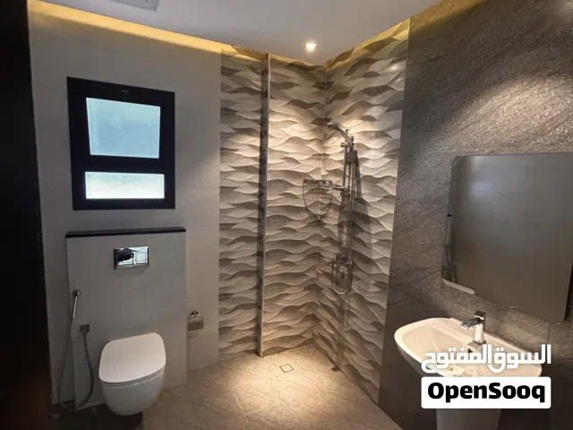 90 m2 2 Bedrooms Apartments for Rent in Muharraq Galaly