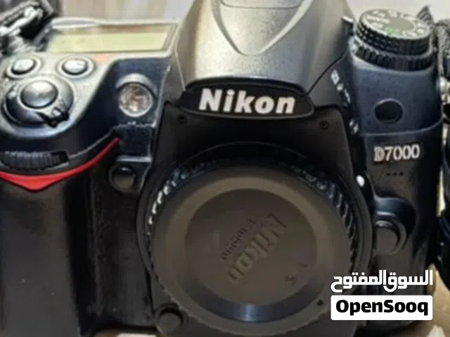 نيكون دي 7000