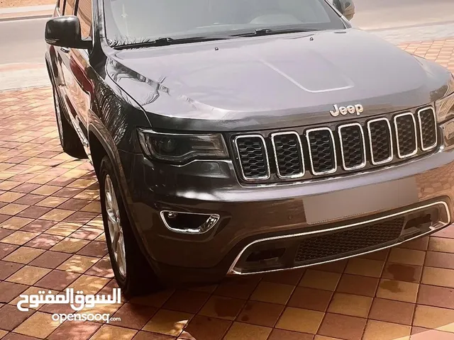 جيب شيروكي ليمتد موديل 2017 خليجي مواصفات رقم 1 للبيع ..
