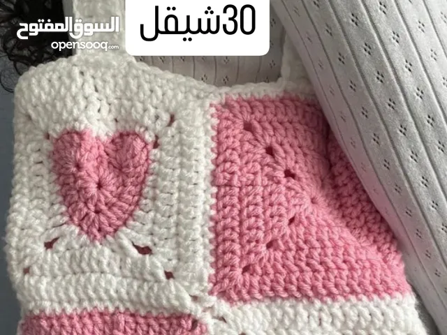 اغراض كروشيه متنوعة للبيع مع امكانية التصميم حسب الطلب