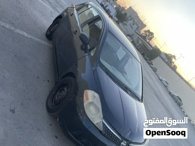 2008 نيسان تيدا