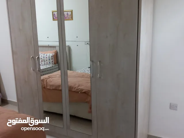 Bedroom Cabinet for Sale خزانة ملابس للبيع