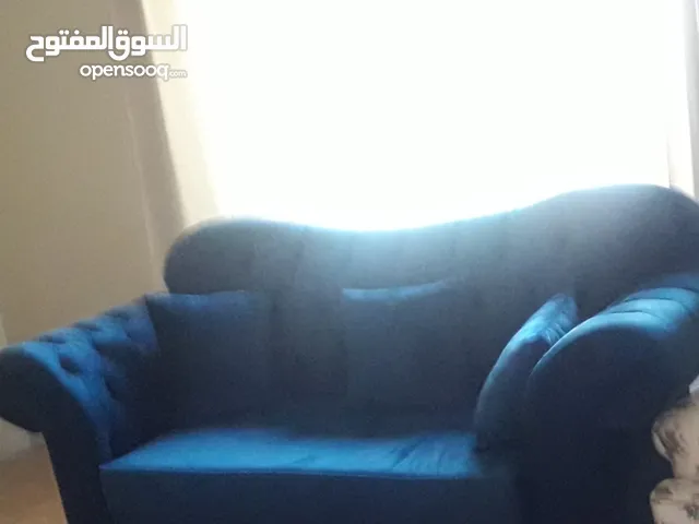 كنب في حالة جديد