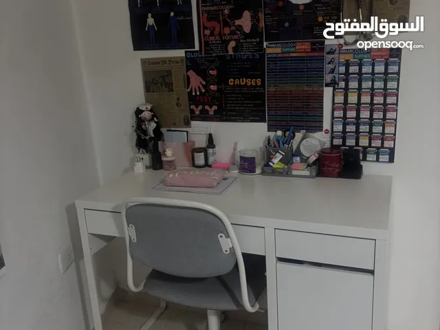 مكتب ايكيا للدراسة مع الكرسي استعمال طالبه