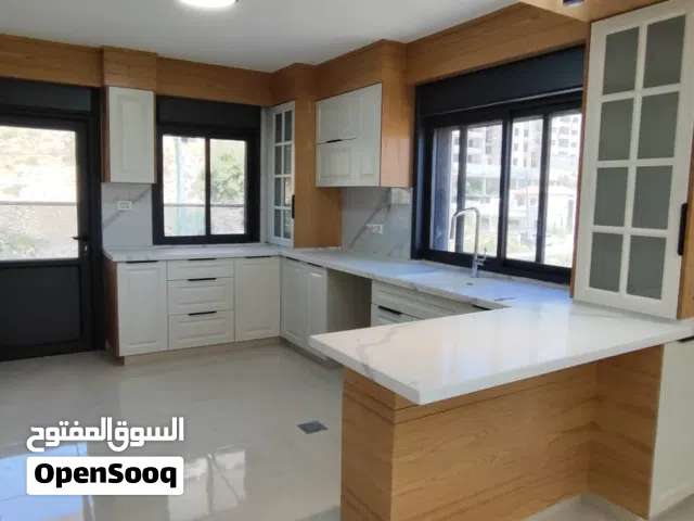 140 m2 3 Bedrooms Apartments for Sale in Ramallah and Al-Bireh Al Tira