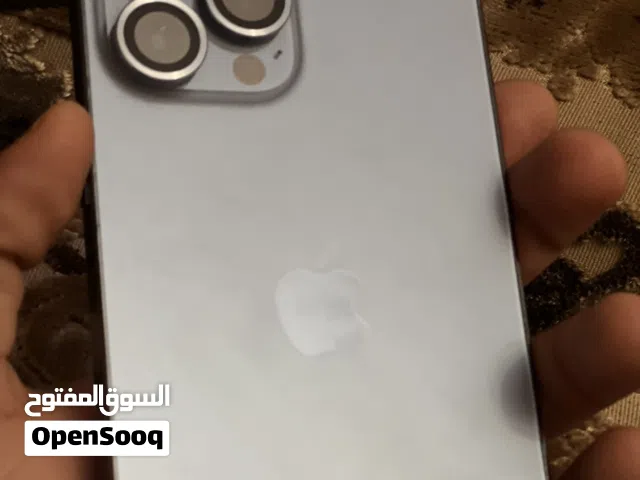 السلام عليكم ورحمة الله وبركاته آيفون للبيع