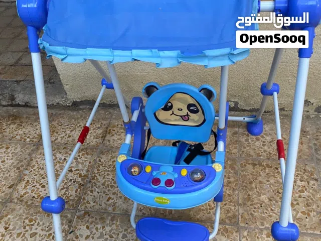 مرجوحة أطفال نظيفة و قوية للبيع