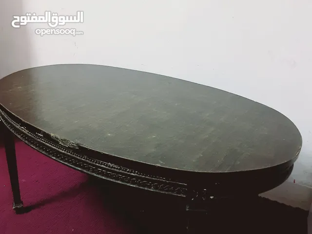 طاولة صالون