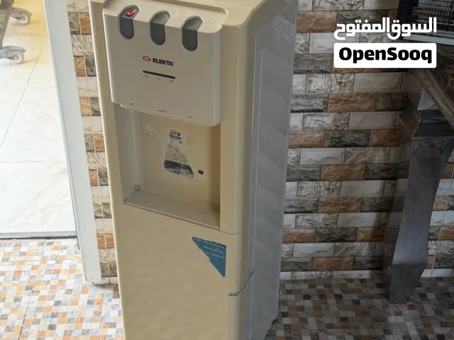 ثلاجة ماء ممتازه بدون أعطال