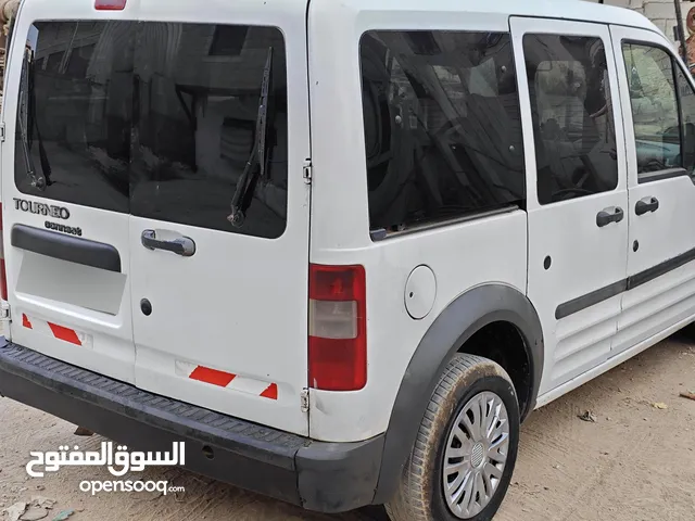 Ford Connect 200فورد كونكت 8