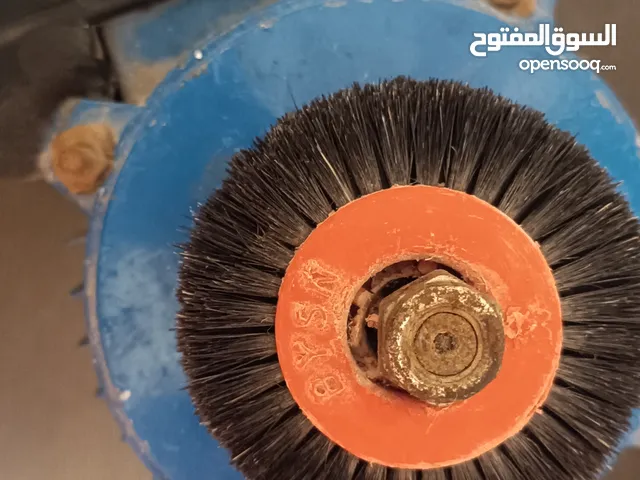 موتور مياه ايطالى واحد حصان معدل ليصبح موتور جلخ وصنفرة قدرة واحد حصان سرعة عالية