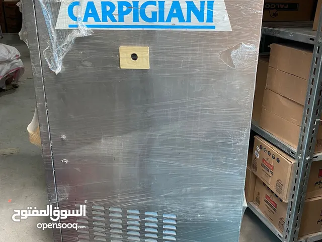 للبيع – ماكينة آيس كريم  كاربيجاني إيطالي اصلي