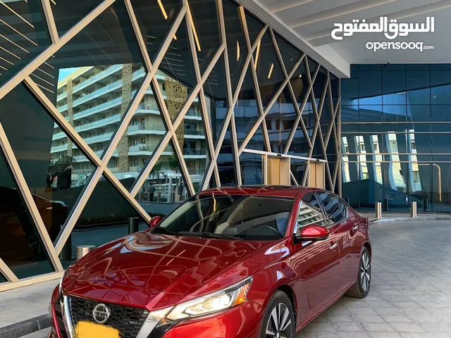 Used Nissan Altima in Al Batinah