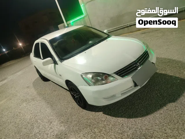 2012 ميتسوبيشي لانسر GLX