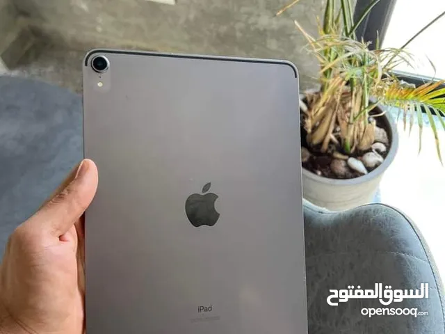 Apple iPad pro 2 64 GB in Amman