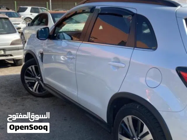 2023 ميتسوبيشي ASX Standard