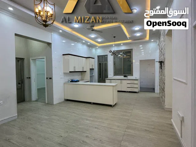 منزل حديث للبيع  – في البصره / حي الخضراء