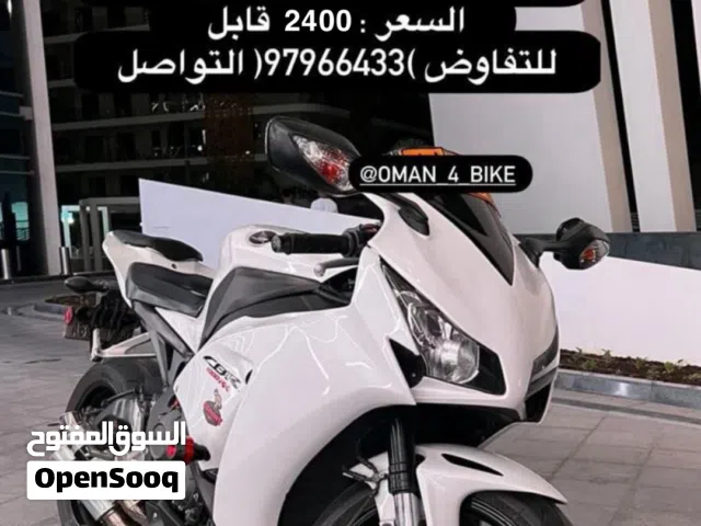 للبيع هوندا 2012 1000RR