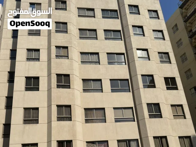 لإيجار 2 عماره بالفروانيه كل عماره 31 شقه للإيجار لسكن موظفين الشركات