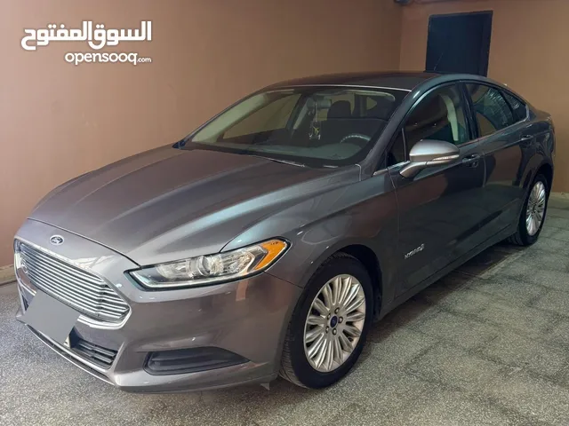 فورد فيوجن موديل 2014 للبيع وارد امريكا مالك واحد في الاردن استخدام شخصي لم تشتغل تطبيقات