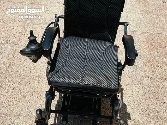 كرسي متحرك كهربائي
