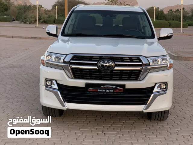 2021 تويوتا لاند كروزر VXR