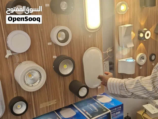 فنى كهربائي باكستاني