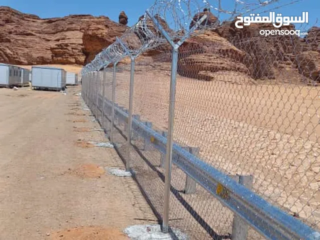 نحن نقوم باعمال اشبوك ولهناقر ومضلات