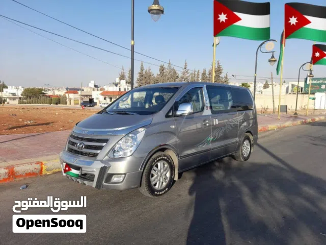 2016 هيونداي H1 GL Plus