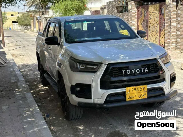 Used Toyota Hilux in Maysan