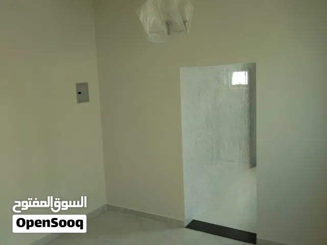 شقة غرفة وصالة للايجار في البطائح