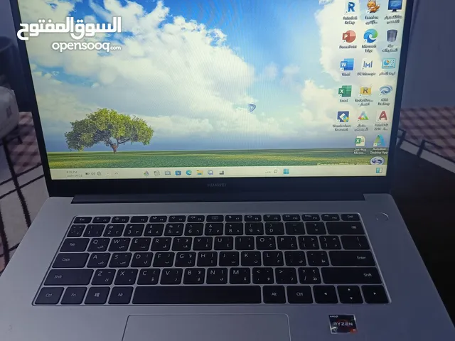 لابتوب هواوي للبيع حاله نضيفه جدا