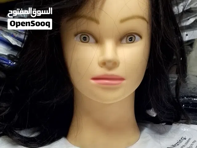 لعابه شعر طبيعي قابل للصبغ وعمل تسريحات