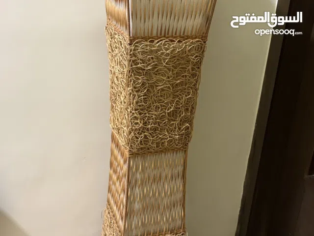 أباجورة أرضية ديكورية من الخيزران/الراتان – تصميم عصري طبيعي