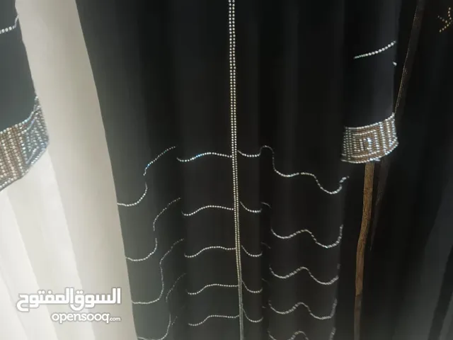 عبايات الخليجية اماراتية قماشة الندى السعر يناسب الكل