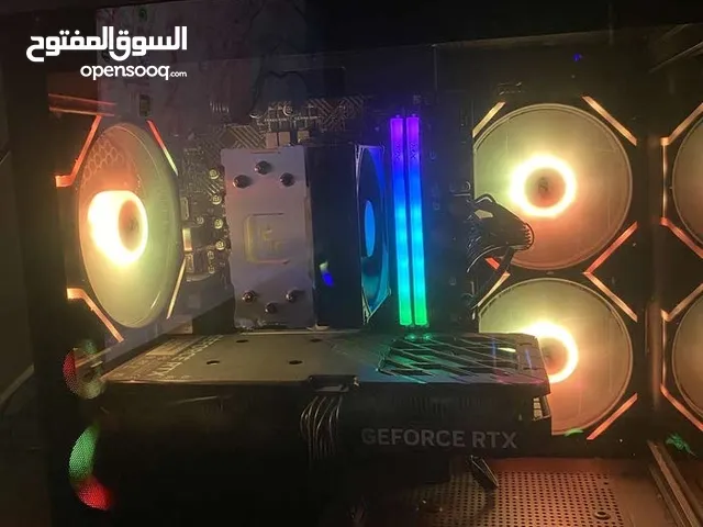 للبيع pc ممتاز وشبه جديد استخدام بسيط جداً تابع الوصف