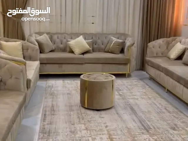 اثاث كنب شبه جديد جداً