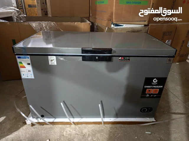 عرض نااار على فريزر بطح جنرال ديلوكس 400 لتر سلفر مع باب زجاج