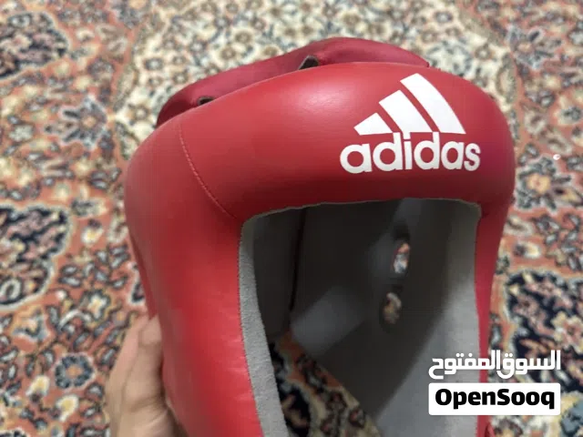 Adidas boxing helmet